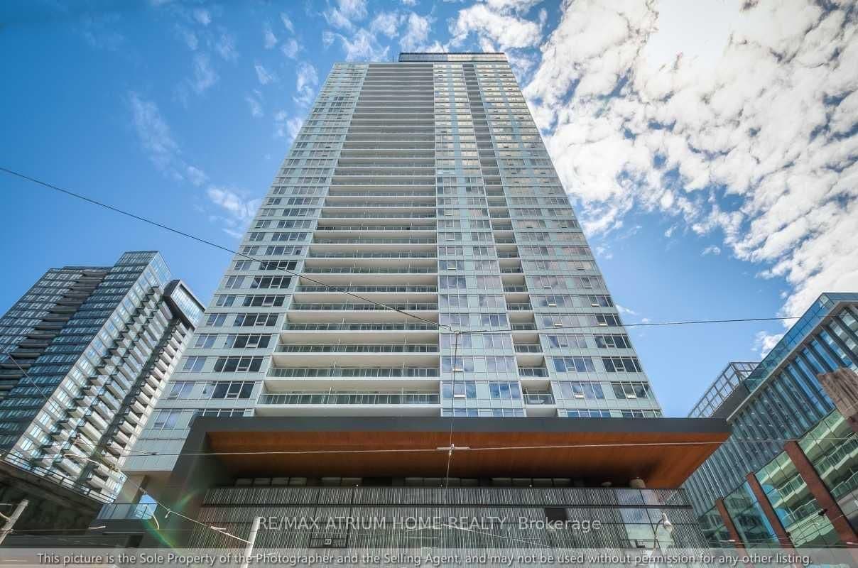 19 Bathurst Street, Unit 3206 - Image 1