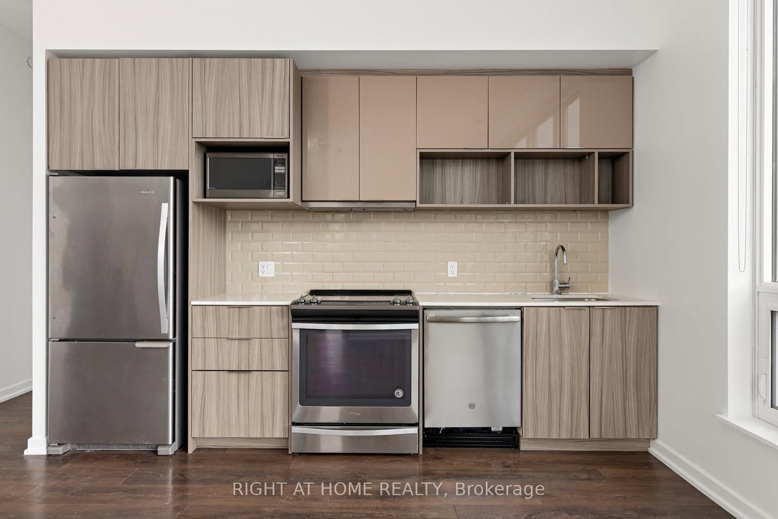 52 Forest Manor Road, Unit 108 thumbnail 23