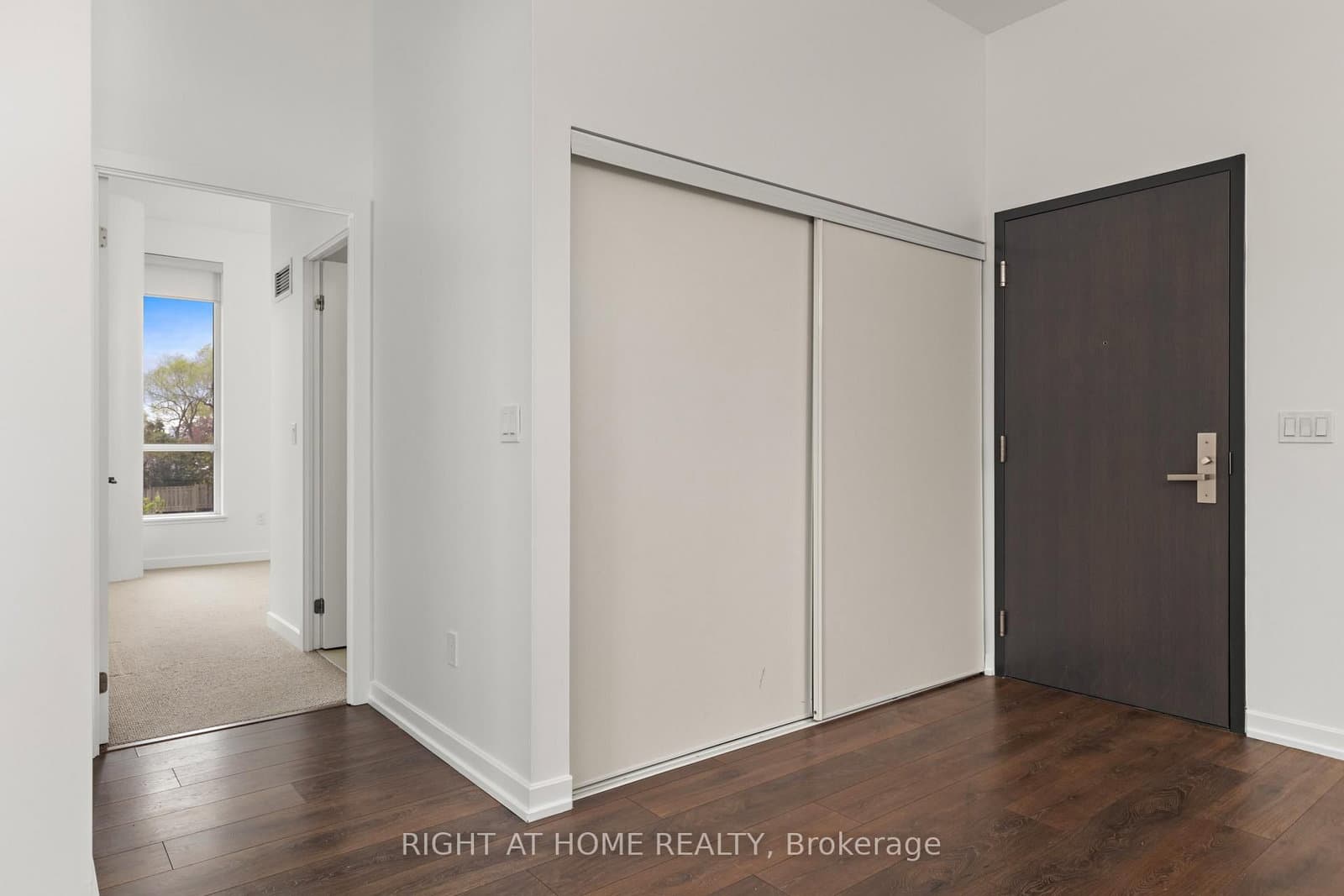 52 Forest Manor Road, Unit 108 thumbnail 26