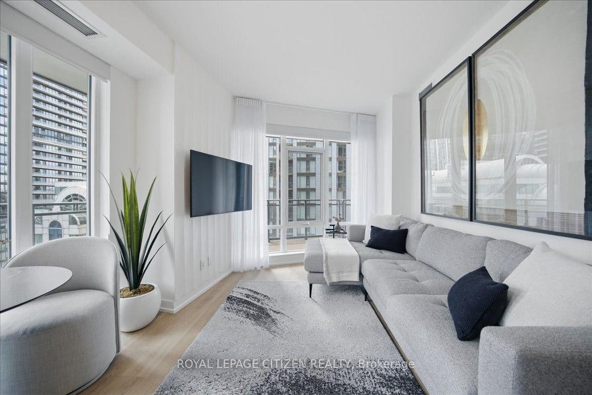 21 Widmer Street, Unit 1911 thumbnail 14