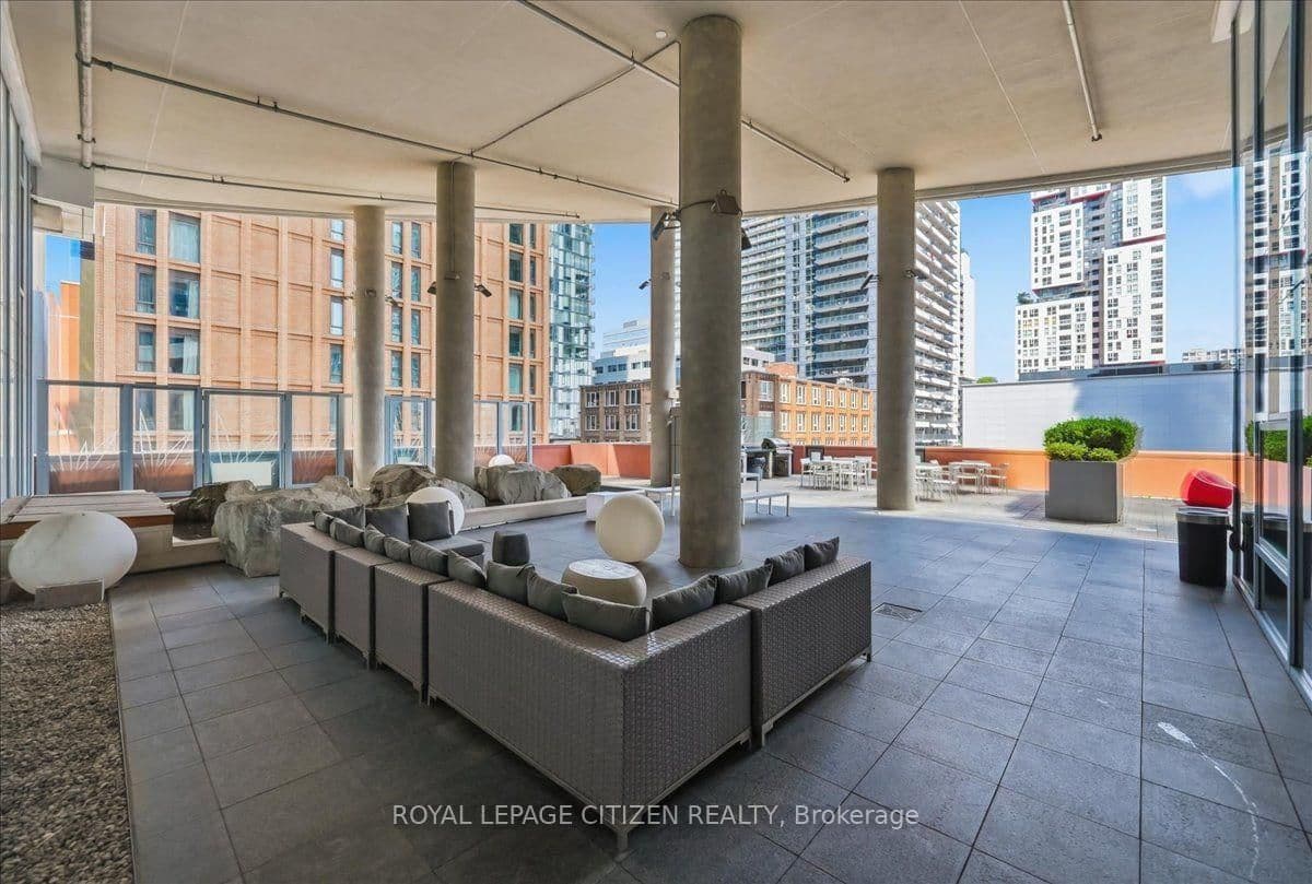 21 Widmer Street, Unit 1911 thumbnail 40