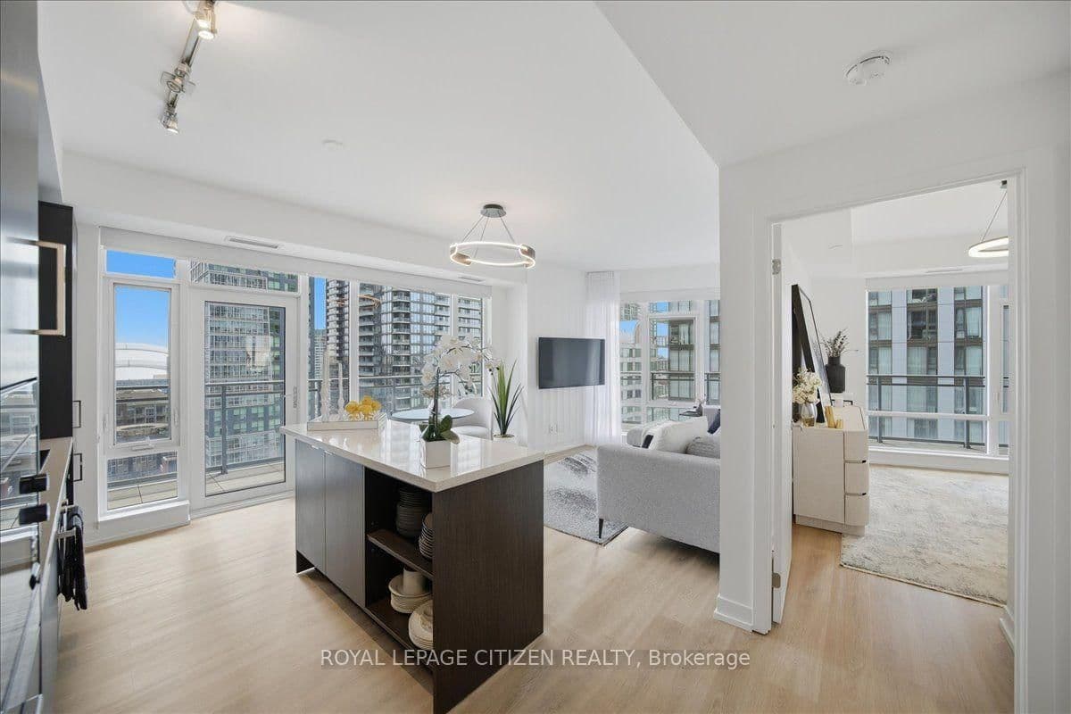 21 Widmer Street, Unit 1911 thumbnail 7