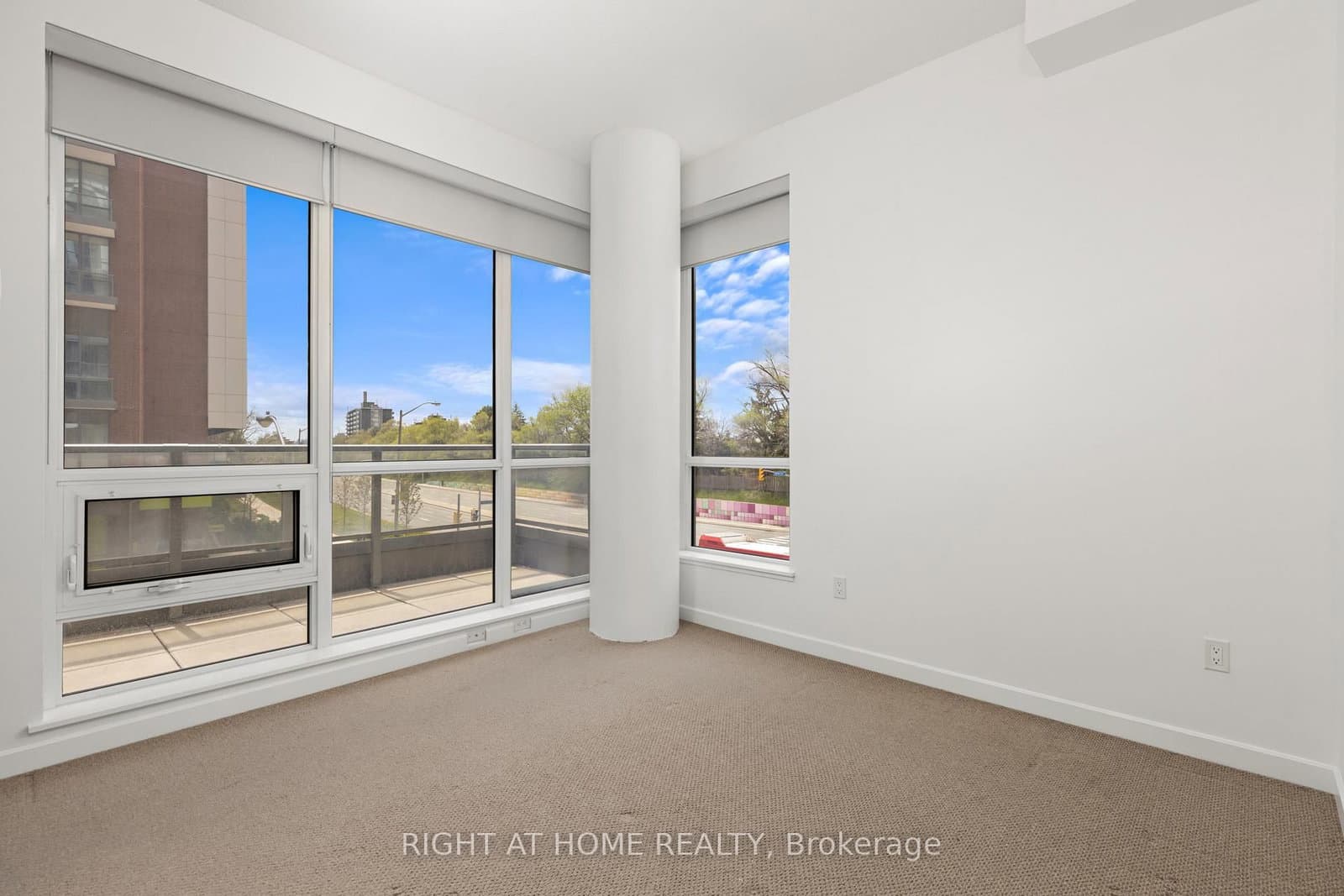 52 Forest Manor Road, Unit 108 thumbnail 17