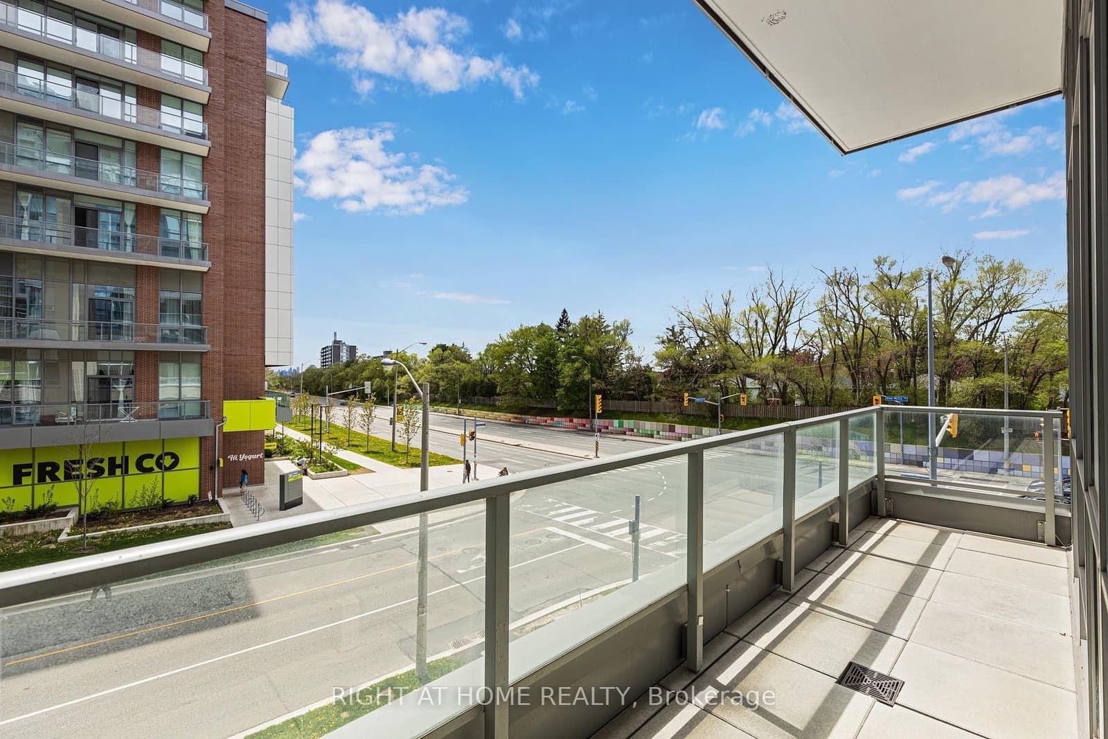 52 Forest Manor Road, Unit 108 thumbnail 23