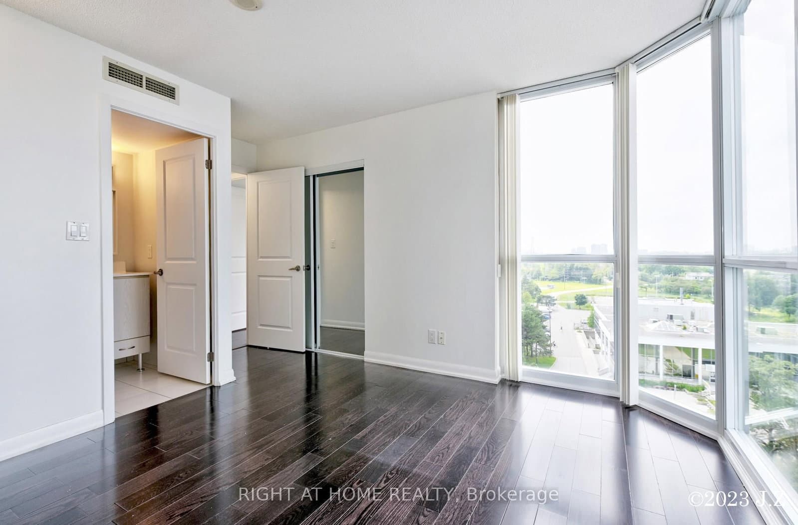 5793 Yonge Street, Unit 1009 thumbnail 9