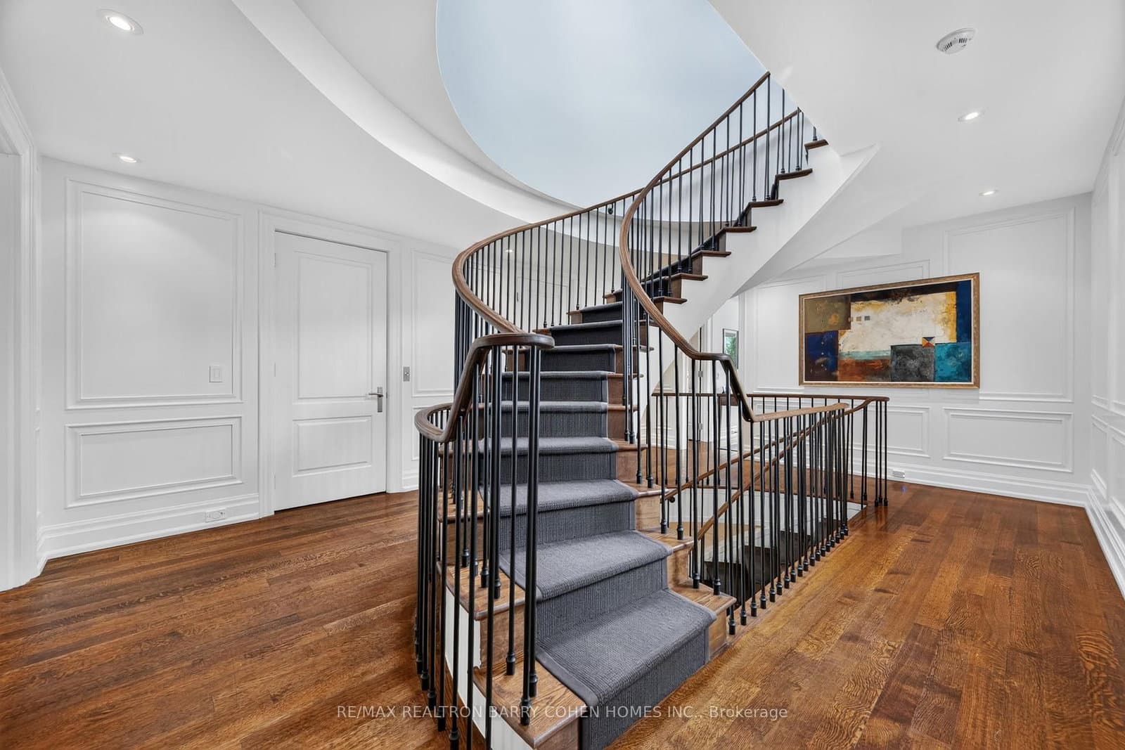 20B Woodlawn Avenue W thumbnail 12