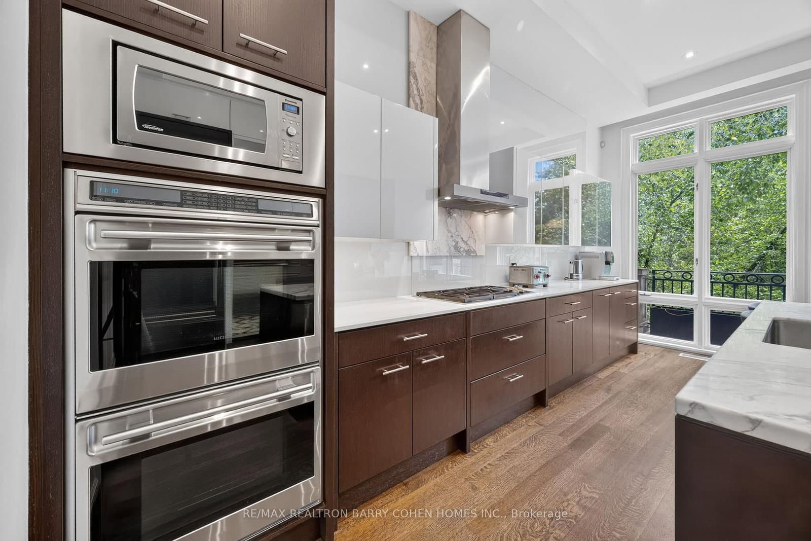 20B Woodlawn Avenue W thumbnail 5