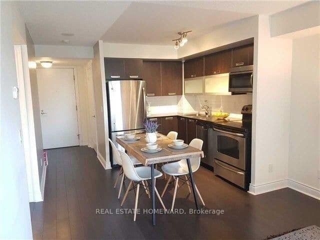 28 Ted Rogers Way, Unit 1410 thumbnail 6