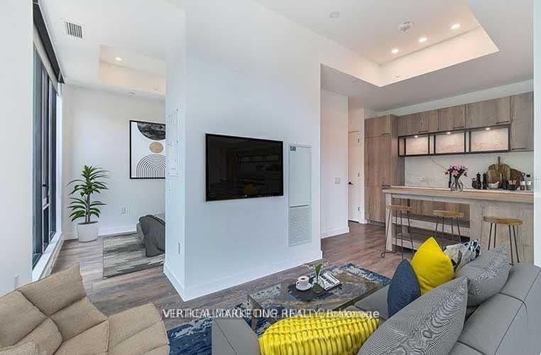 505 Richmond Street W, Unit 423 thumbnail 6
