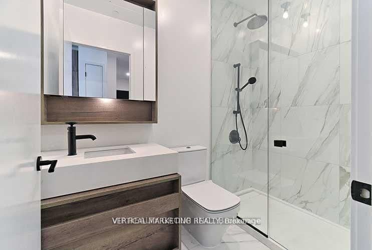 505 Richmond Street W, Unit 423 thumbnail 7