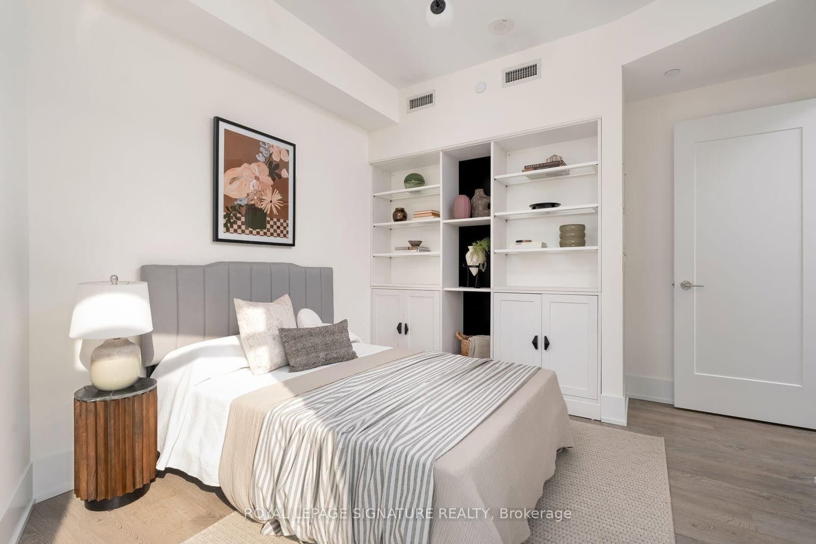 15 Merchants' Wharf, Unit 442 thumbnail 12