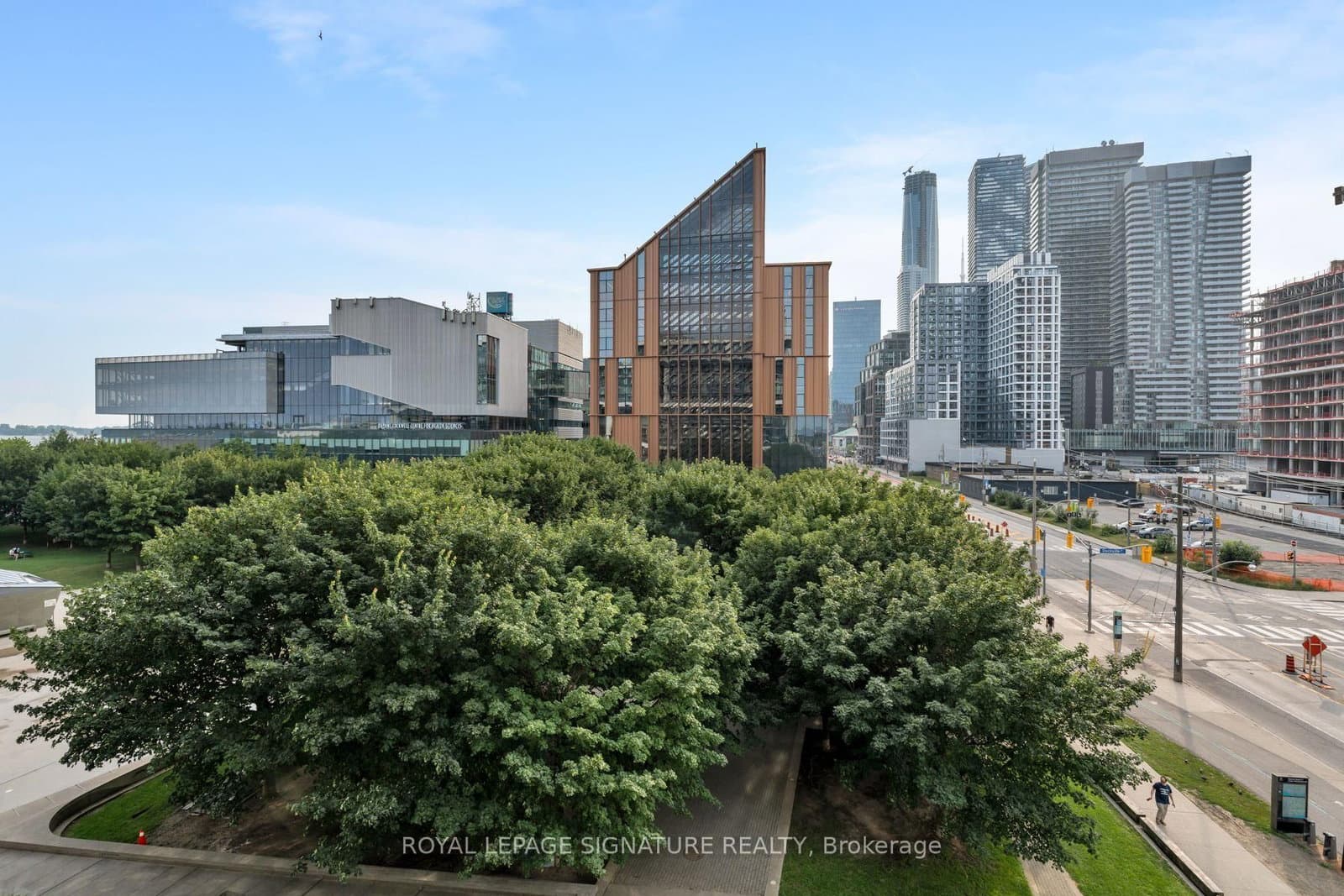15 Merchants' Wharf, Unit 442 thumbnail 7