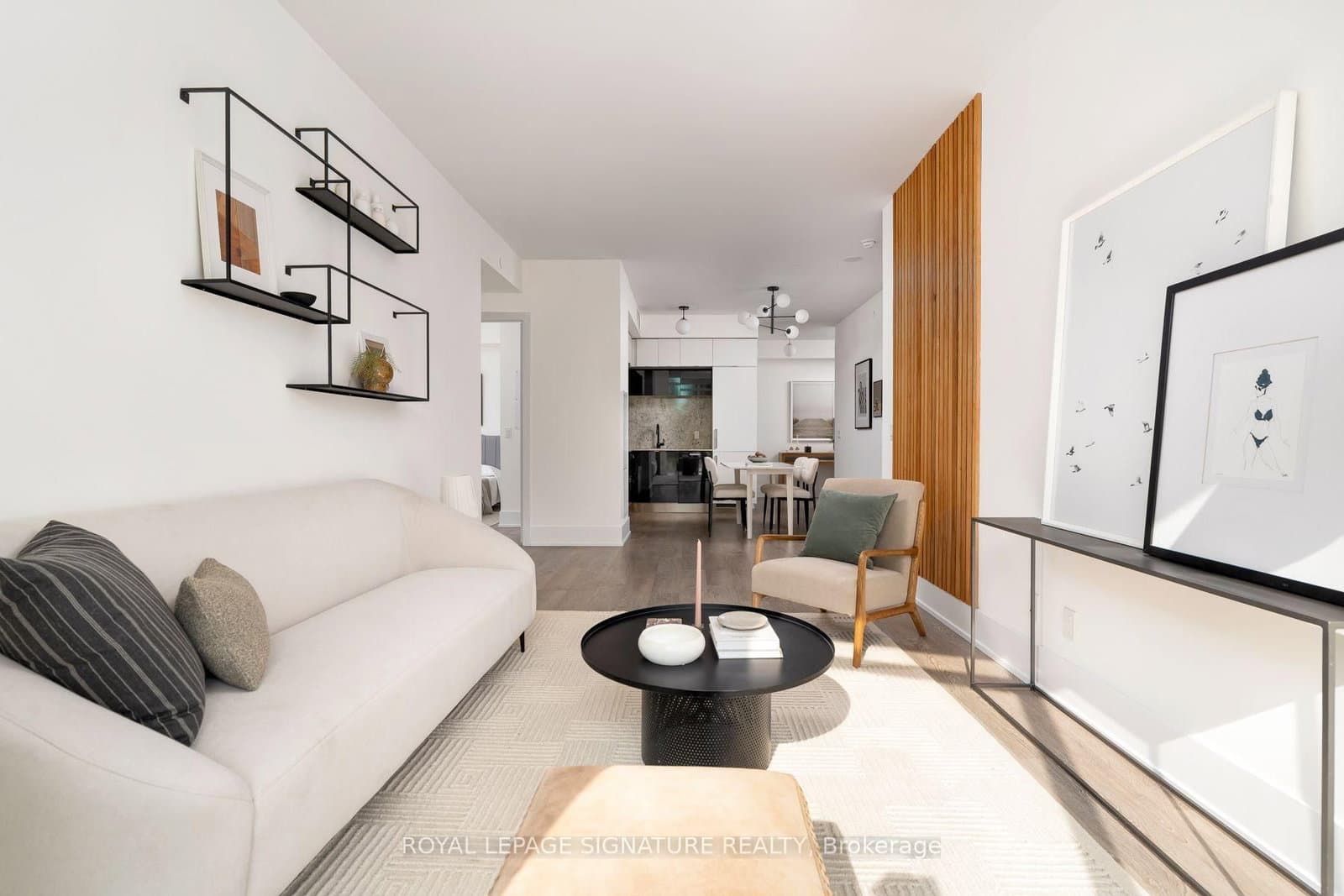 15 Merchants' Wharf, Unit 442 thumbnail 9