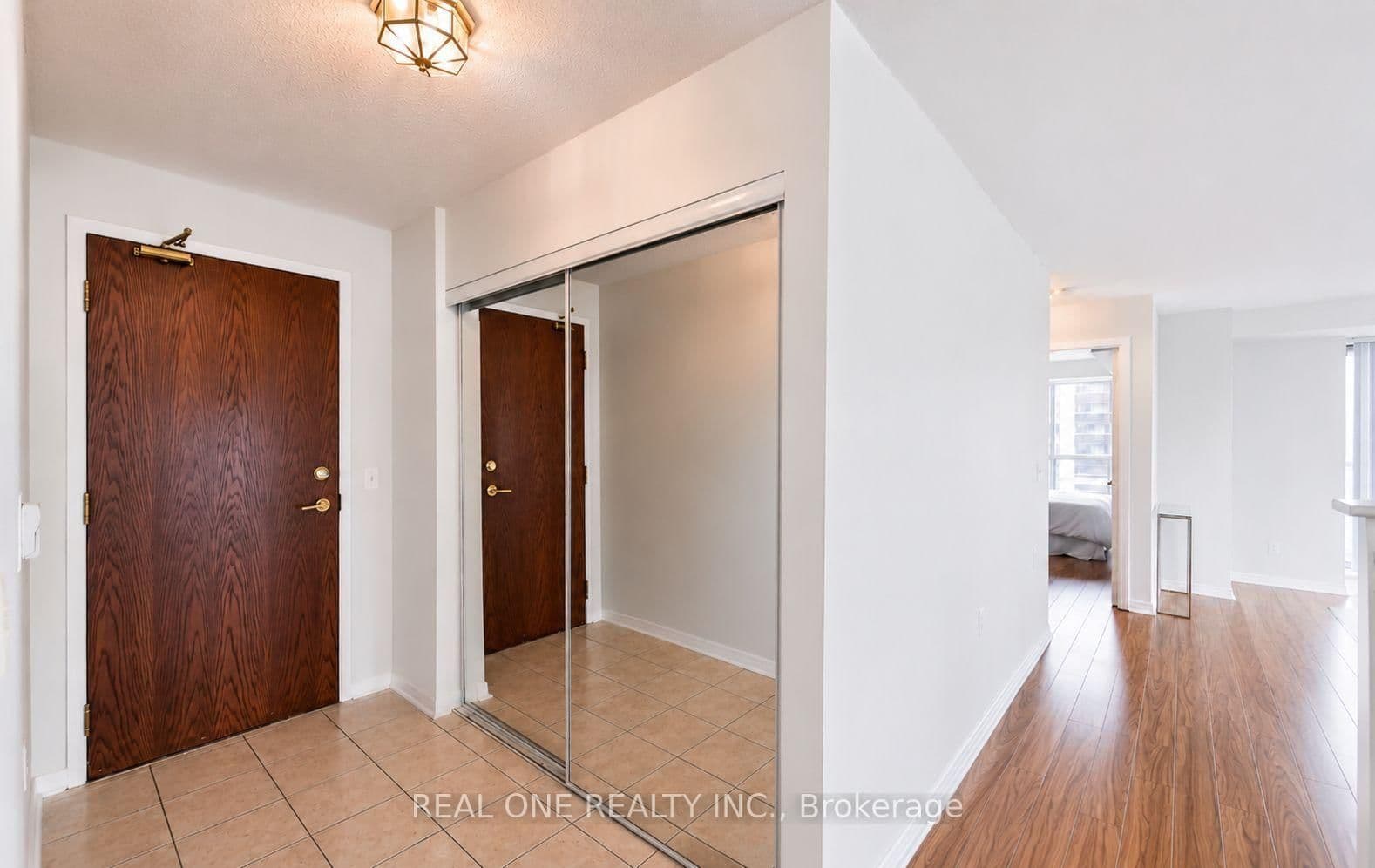26 Olive Avenue, Unit 1902 thumbnail 4