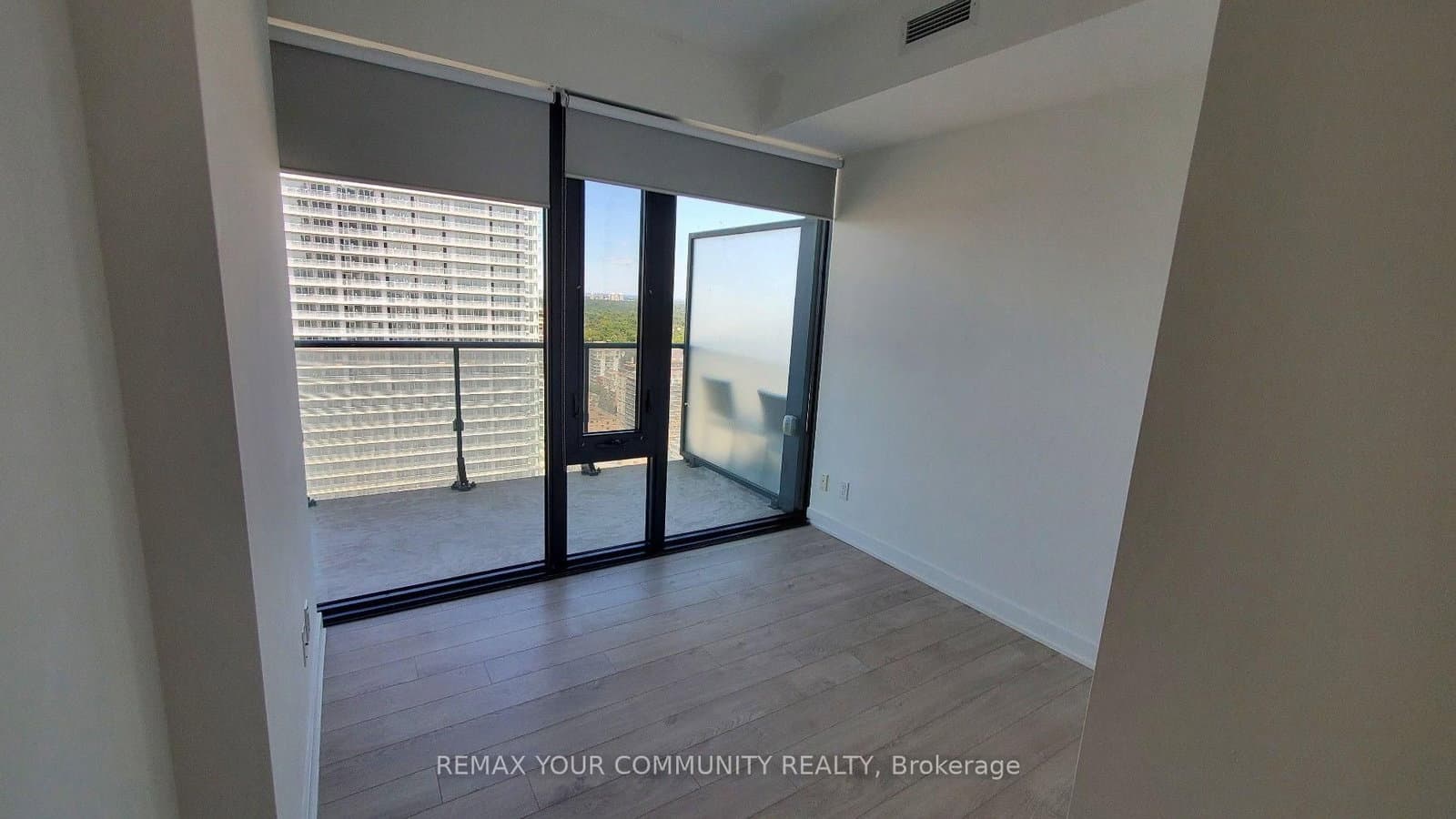 185 Roehampton Avenue, Unit 2503 thumbnail 12
