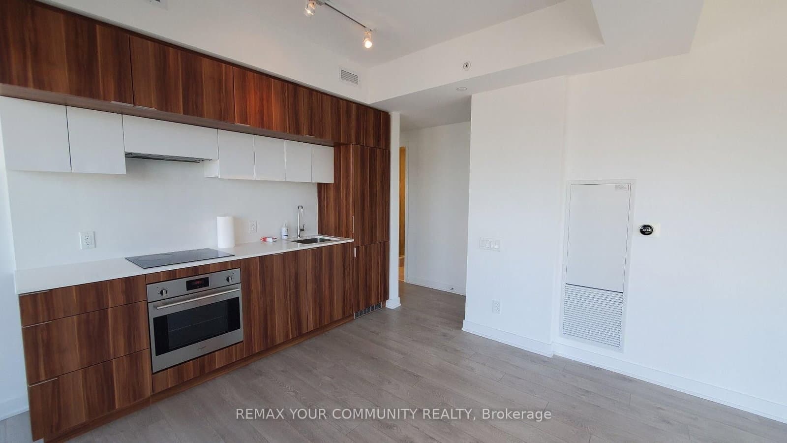 185 Roehampton Avenue, Unit 2503 thumbnail 17