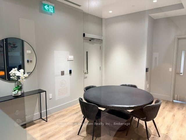 5858 Yonge Street, Unit condo townhouse 01 thumbnail 22