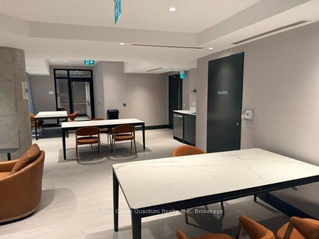 5858 Yonge Street, Unit condo townhouse 01 thumbnail 29