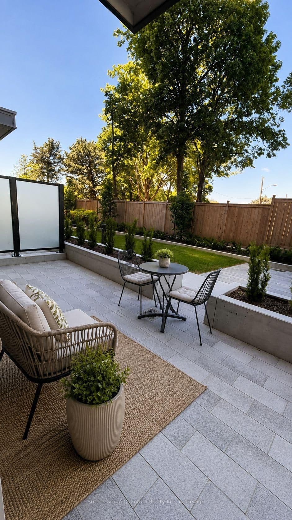 5858 Yonge Street, Unit condo townhouse 01 thumbnail 9
