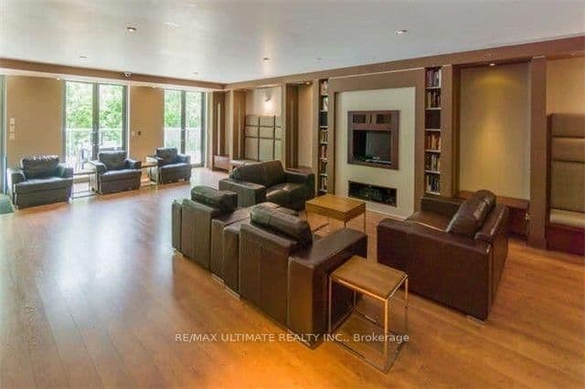 361 Front Street W, Unit 326 thumbnail 15