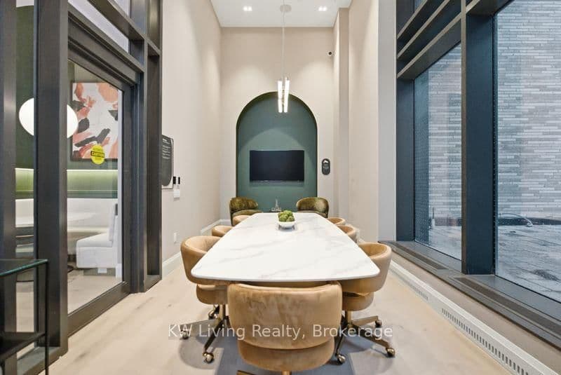 36 Olive Avenue, Unit 809 thumbnail 3