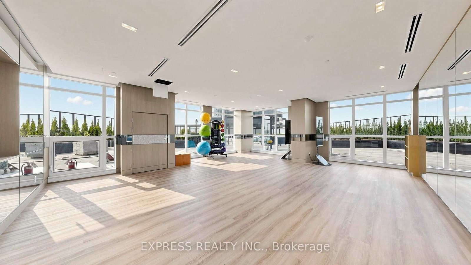 68 Esther Shiner Boulevard, Unit 1008 thumbnail 15
