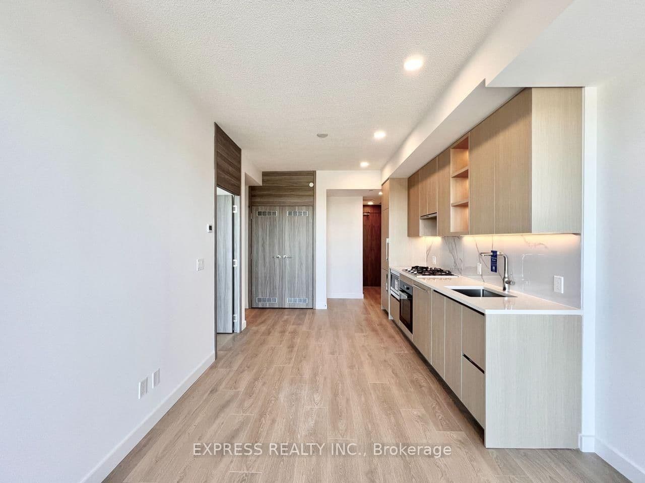 68 Esther Shiner Boulevard, Unit 1008 thumbnail 5
