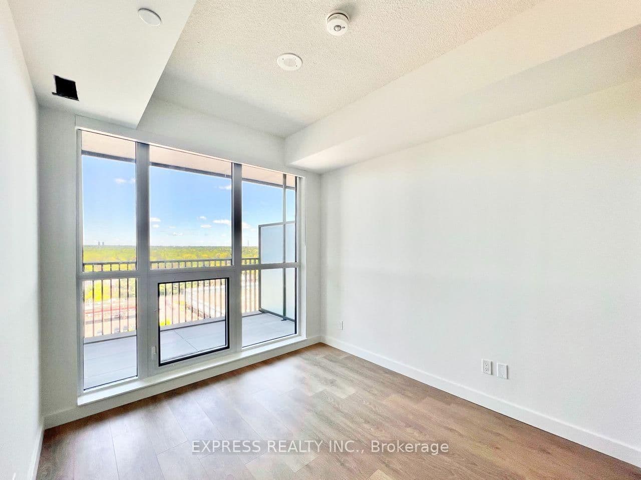 68 Esther Shiner Boulevard, Unit 1008 thumbnail 6