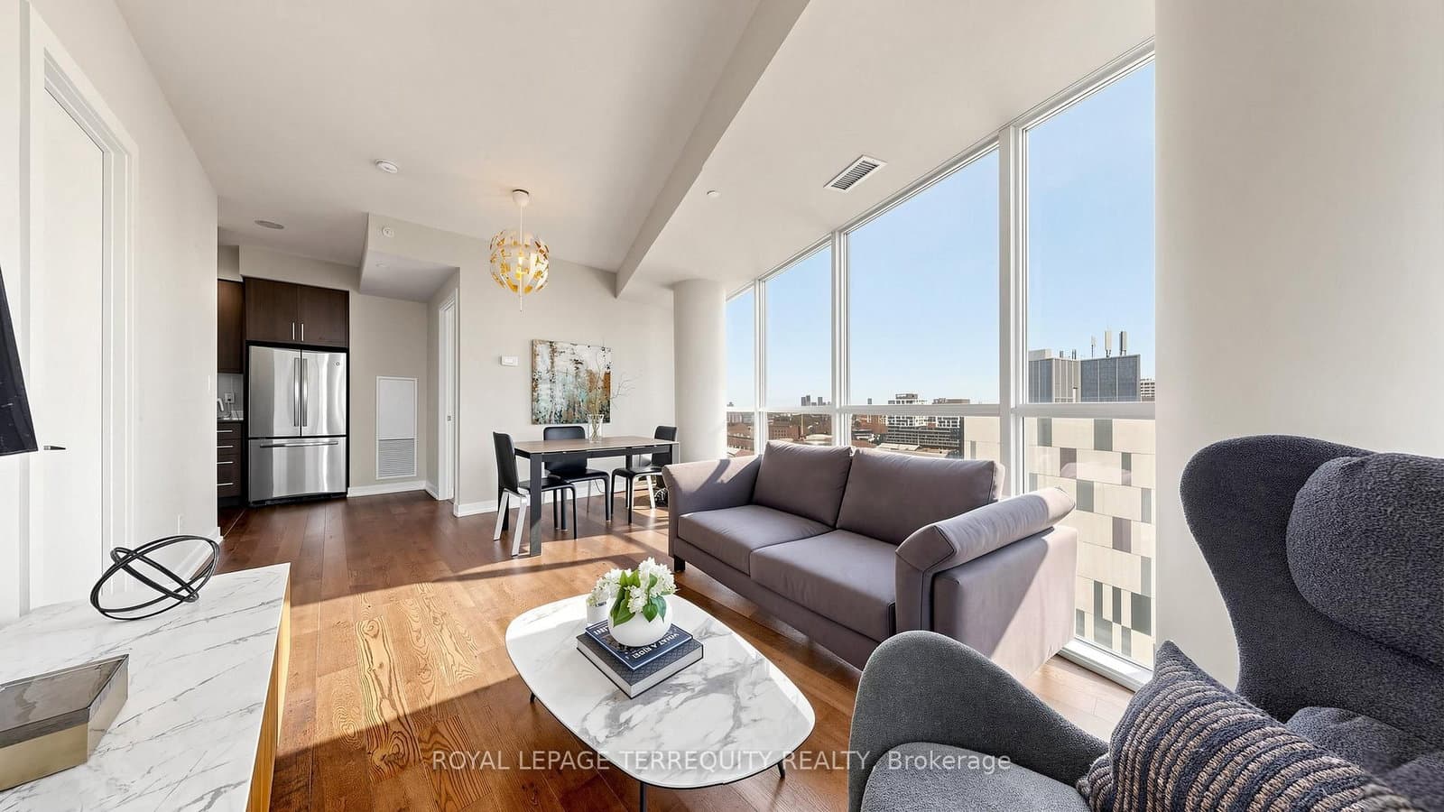 20 Bruyeres Mews, Unit 1705 - Image 1