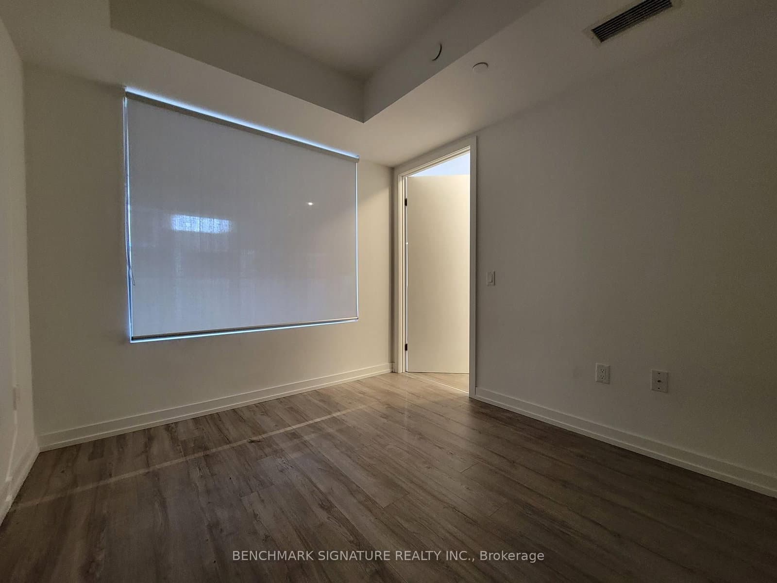77 Shuter Street, Unit 607 thumbnail 8