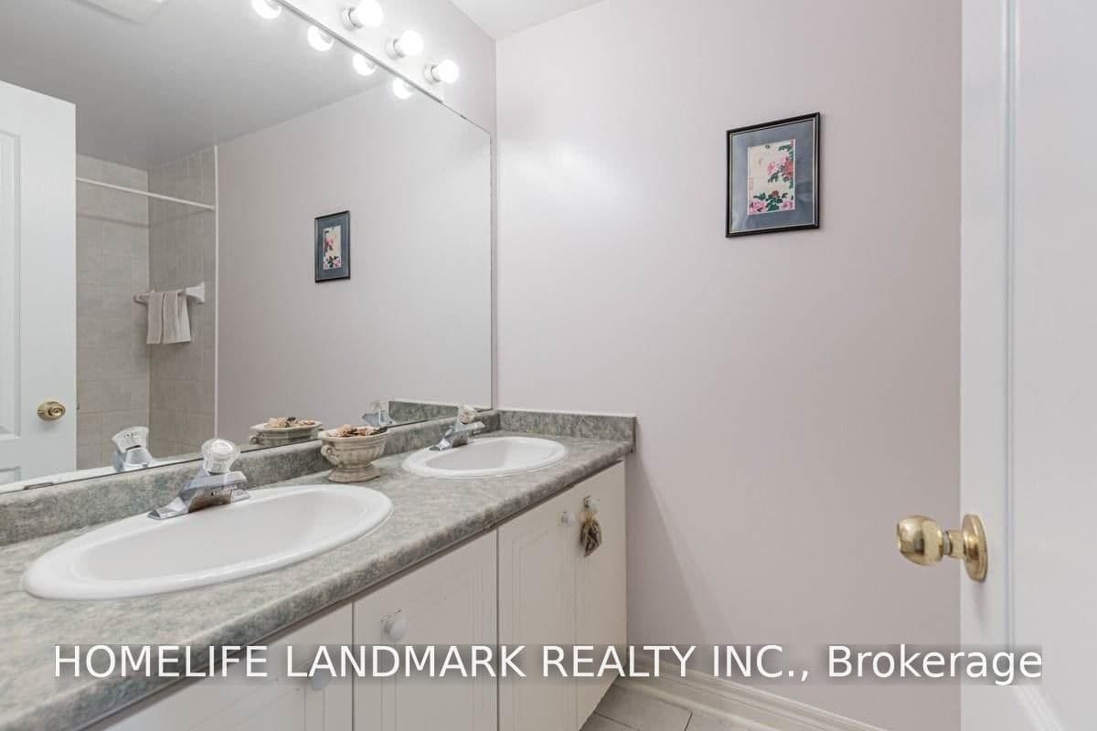 66K Finch Avenue W thumbnail 12