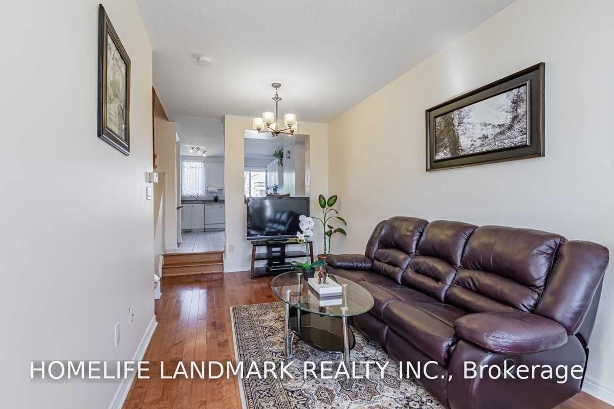 66K Finch Avenue W thumbnail 3