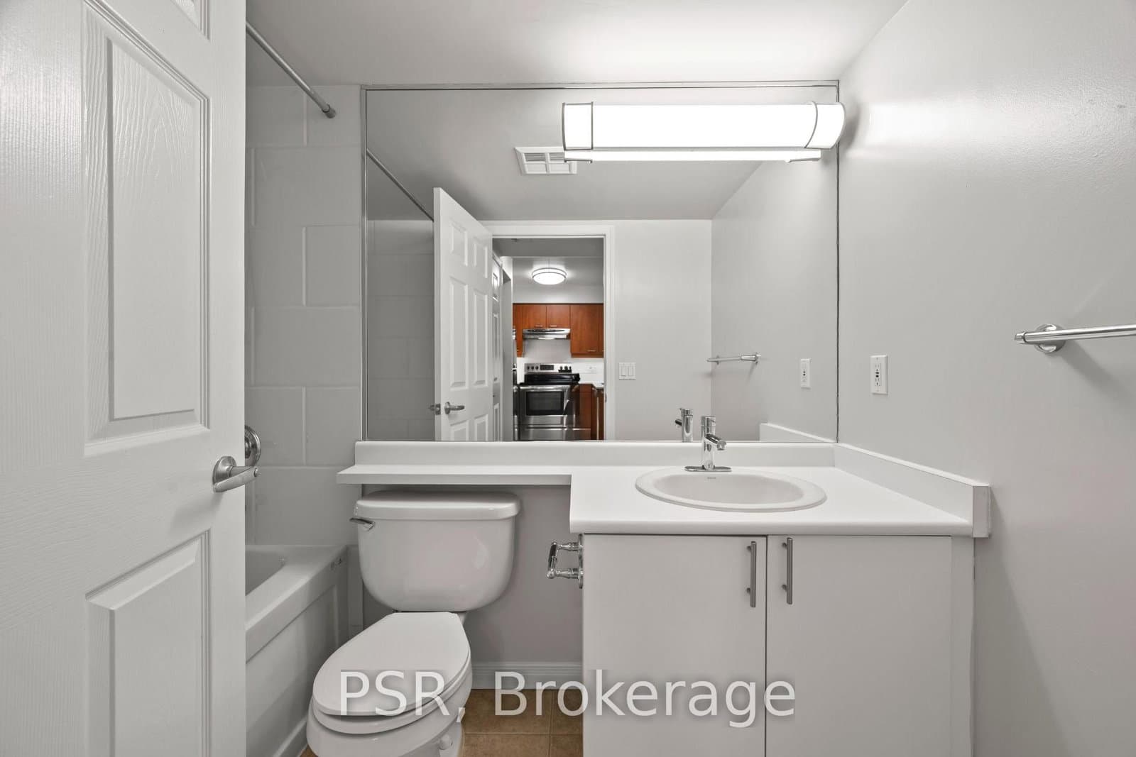 515 Rosewell Avenue, Unit 104 thumbnail 13