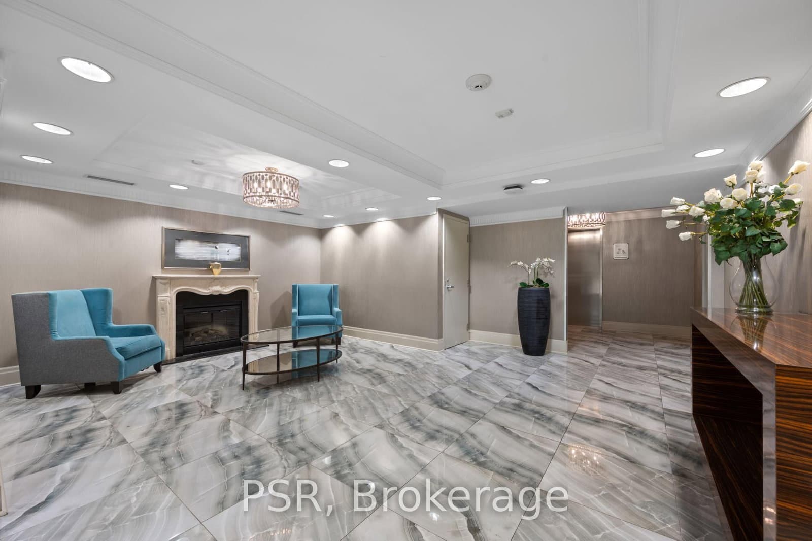 515 Rosewell Avenue, Unit 104 thumbnail 20