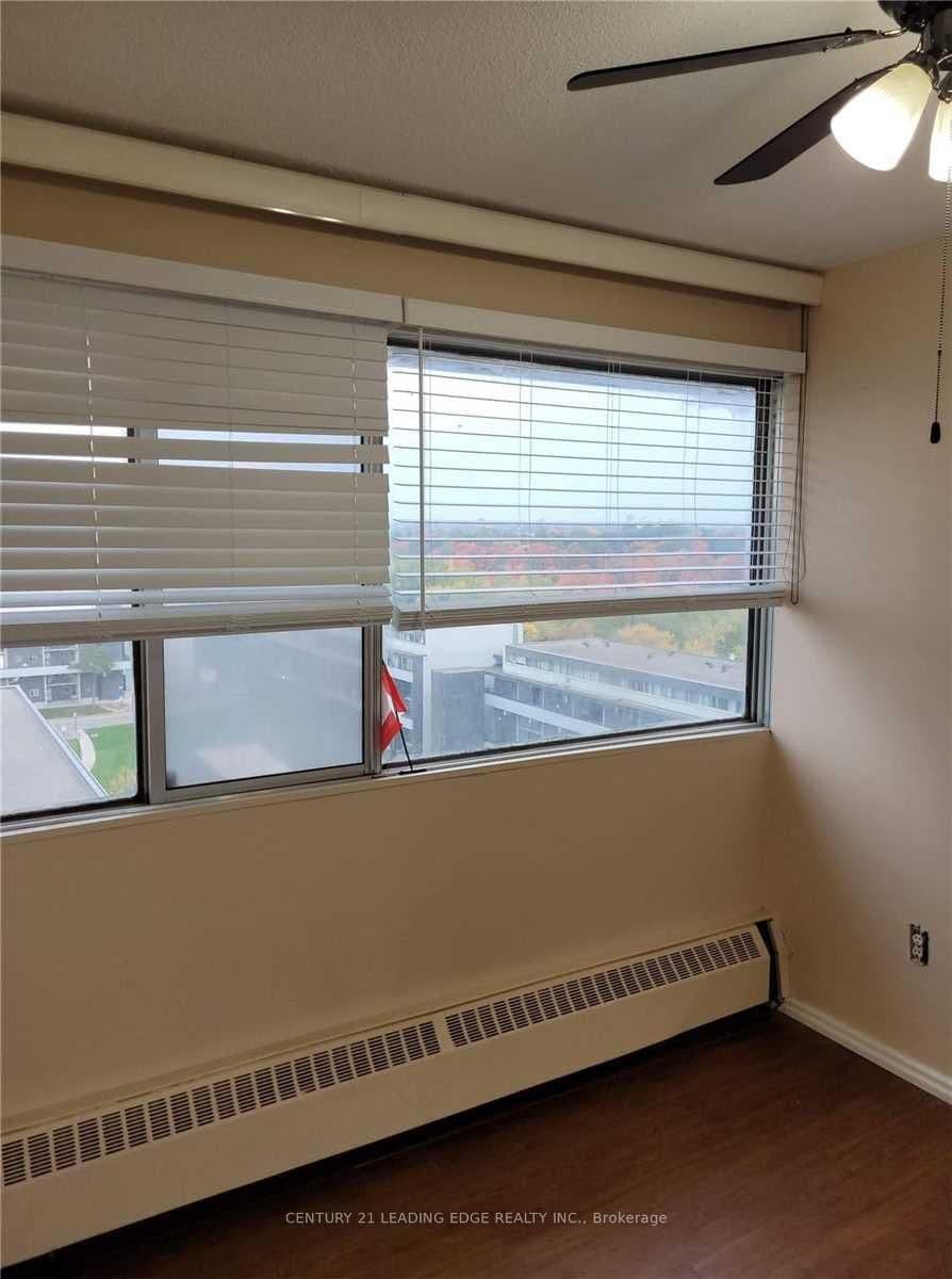 10 Sunny Glenway, Unit 1110 thumbnail 3
