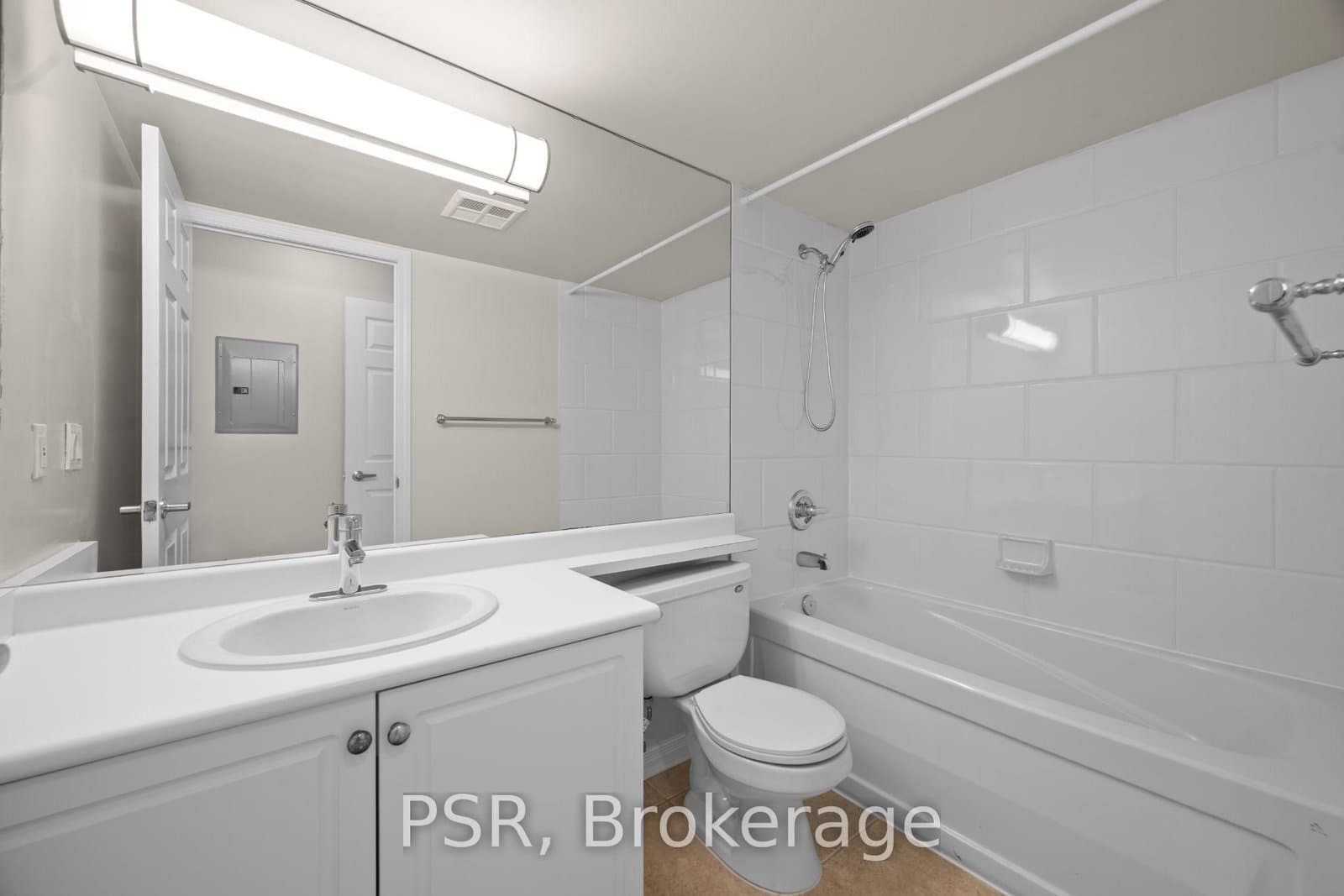 515 Rosewell Avenue, Unit 309 thumbnail 11