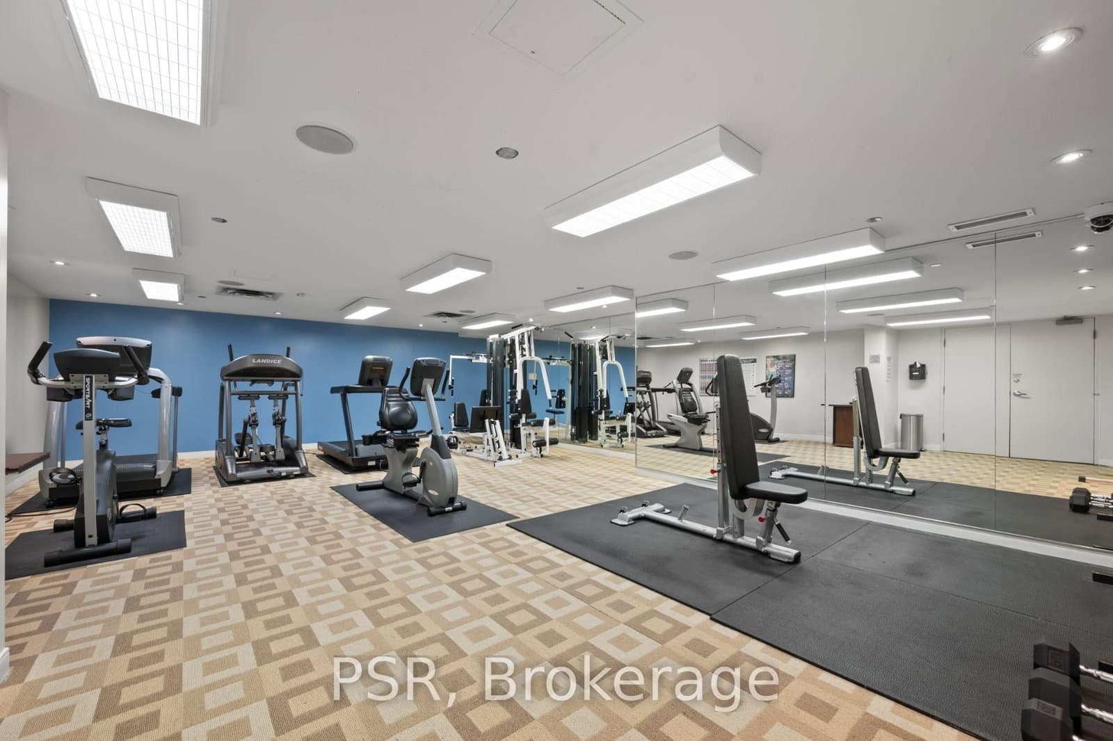 515 Rosewell Avenue, Unit 309 thumbnail 16