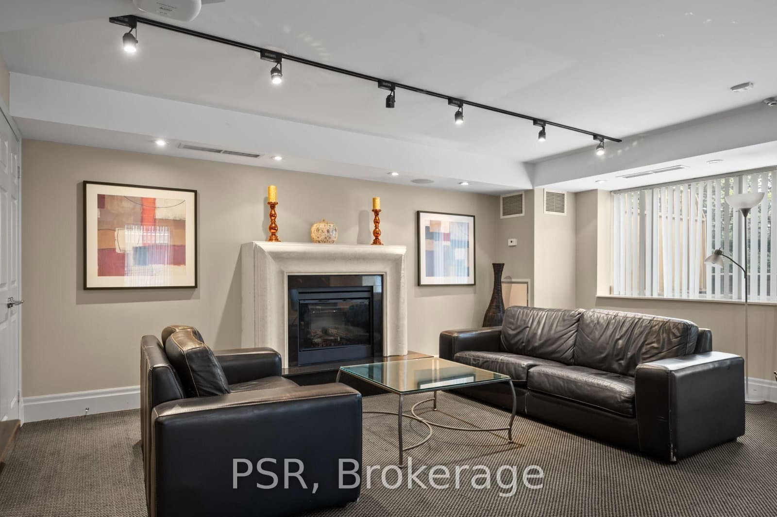 515 Rosewell Avenue, Unit 309 thumbnail 17