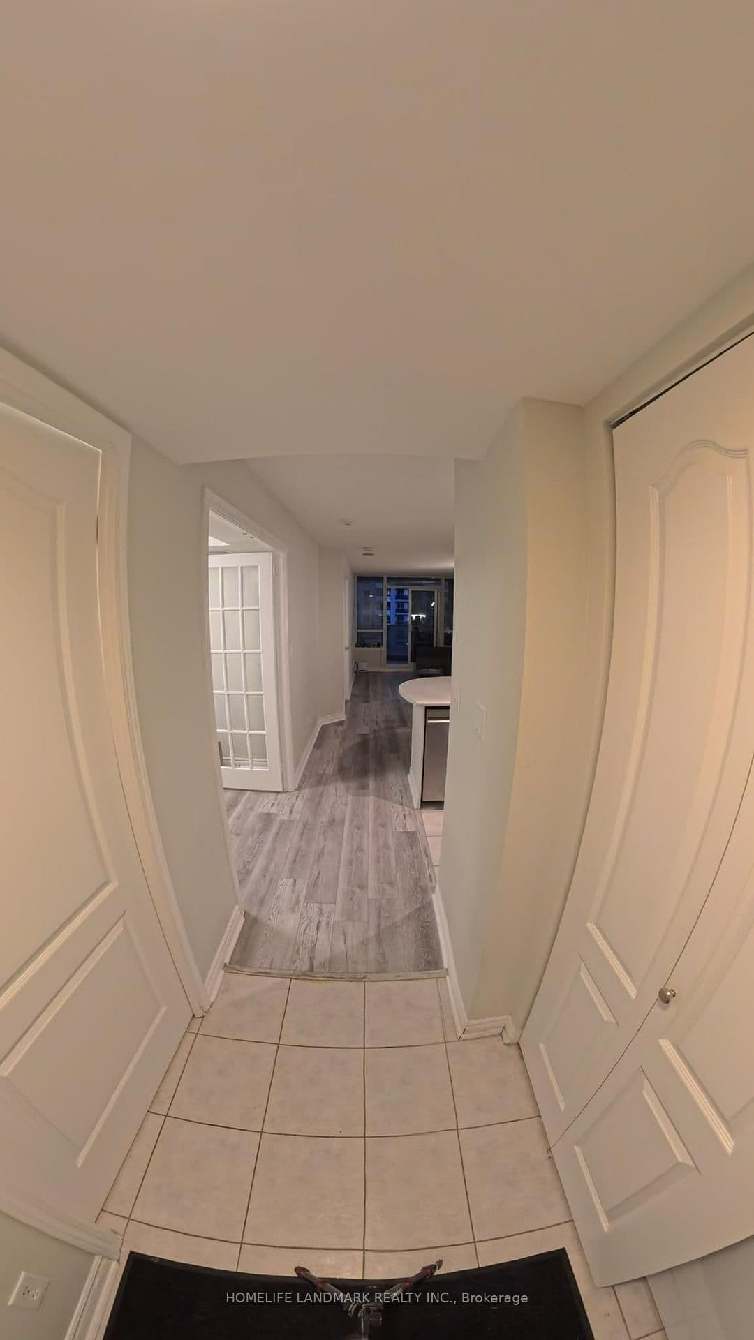 2 Rean DR Drive, Unit 710 thumbnail 2