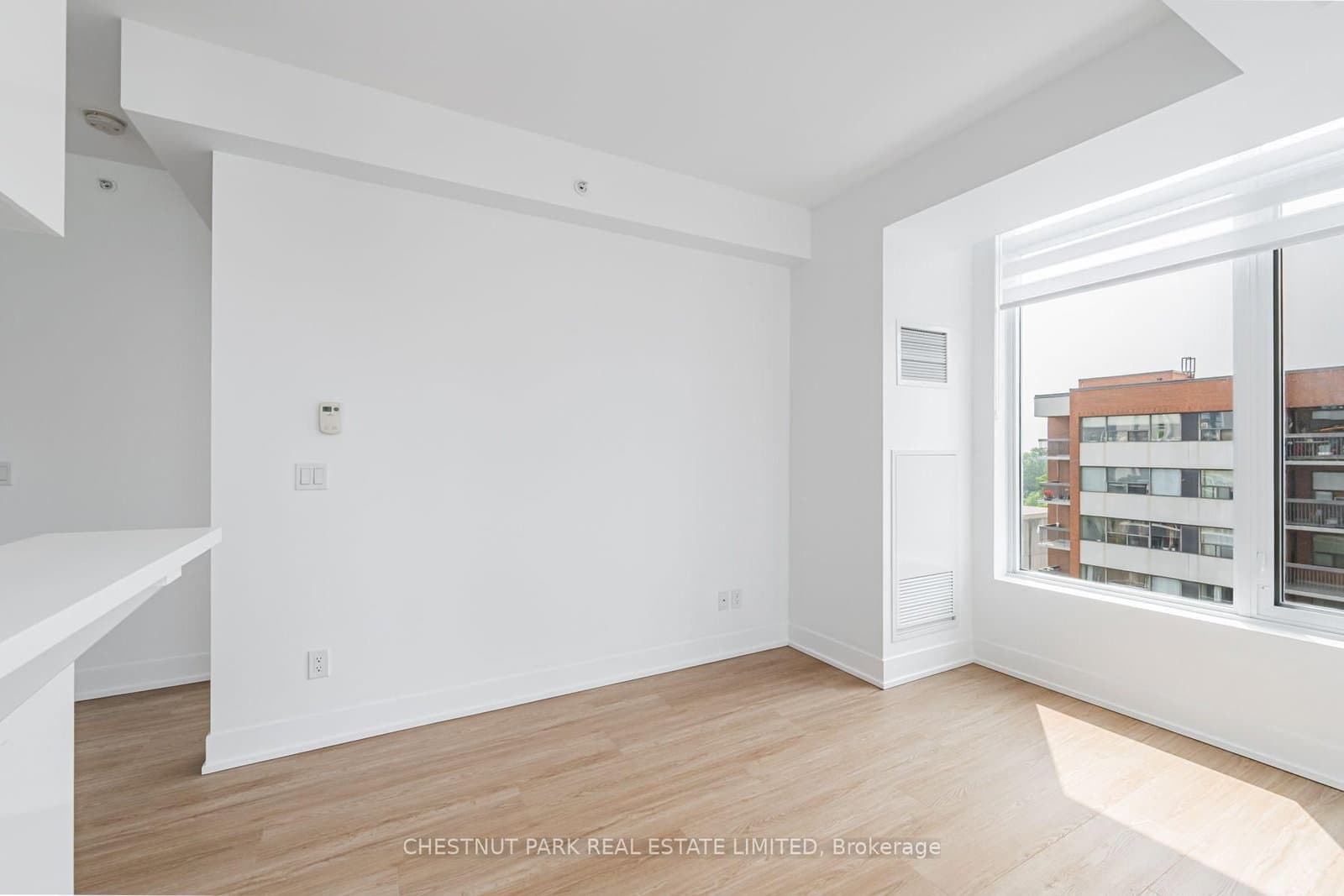 68 Merton Street, Unit 805 thumbnail 12