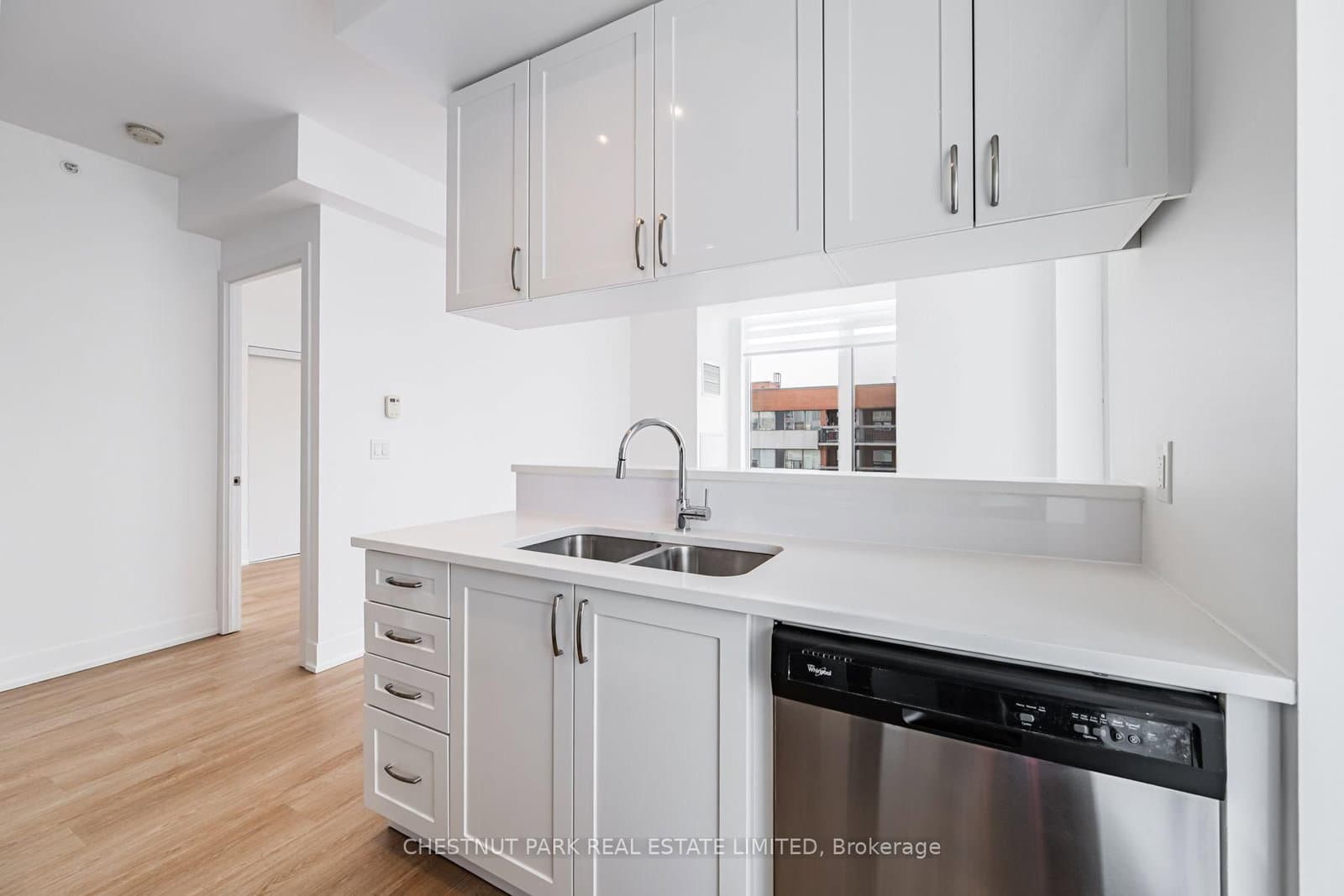 68 Merton Street, Unit 805 thumbnail 16