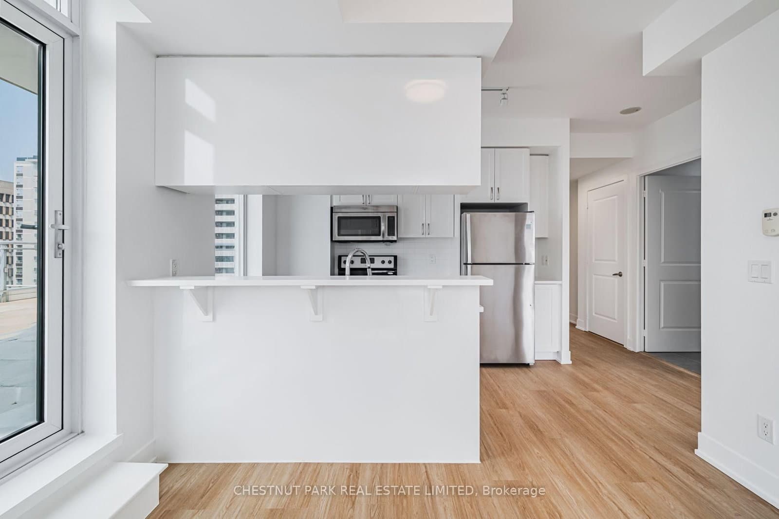 68 Merton Street, Unit 805 thumbnail 8