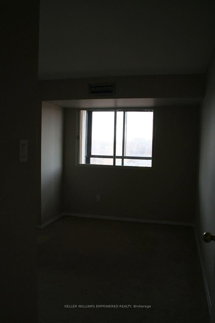 117 Gerrard Street E, Unit 609 thumbnail 4