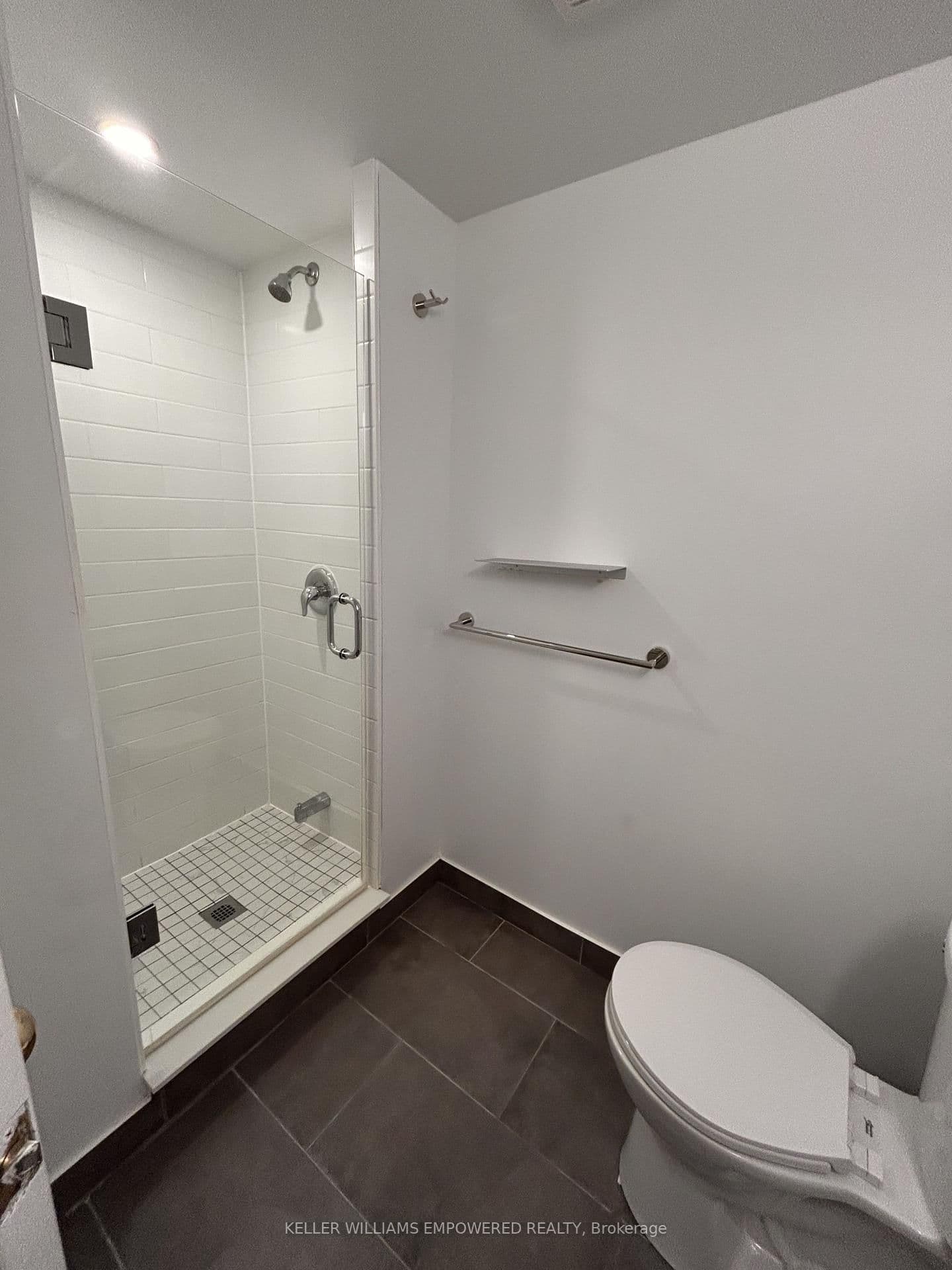 117 Gerrard Street E, Unit 609 thumbnail 6