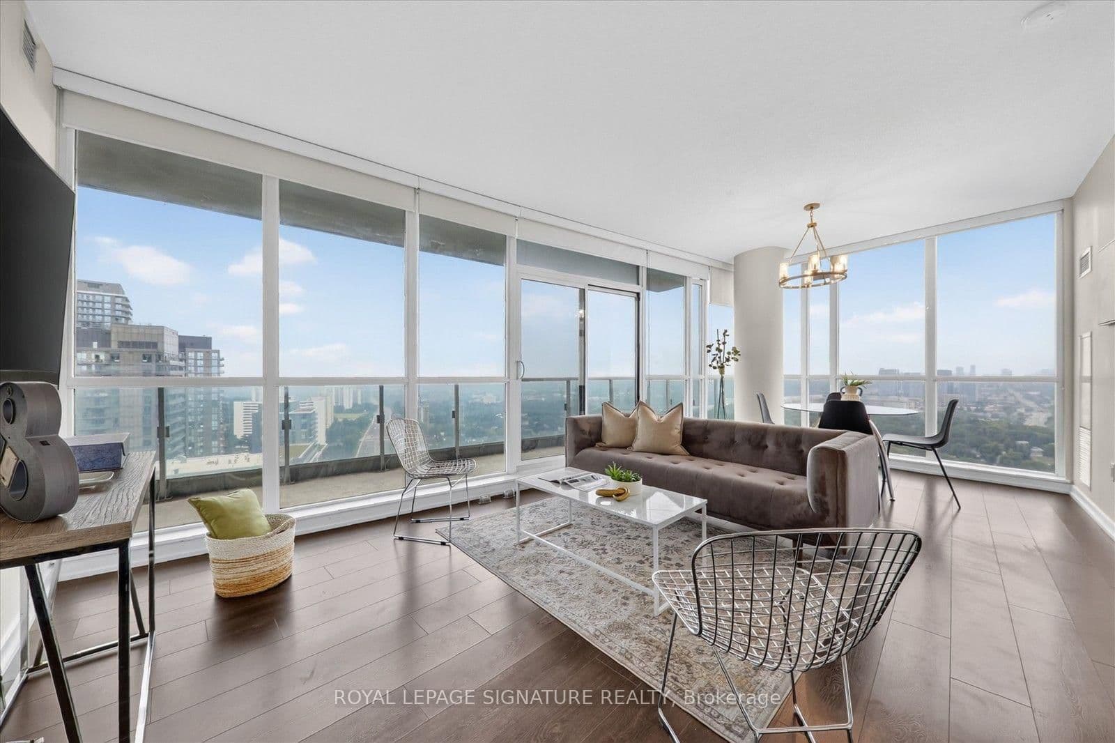 66 Forest Manor Road, Unit 2112 thumbnail 13