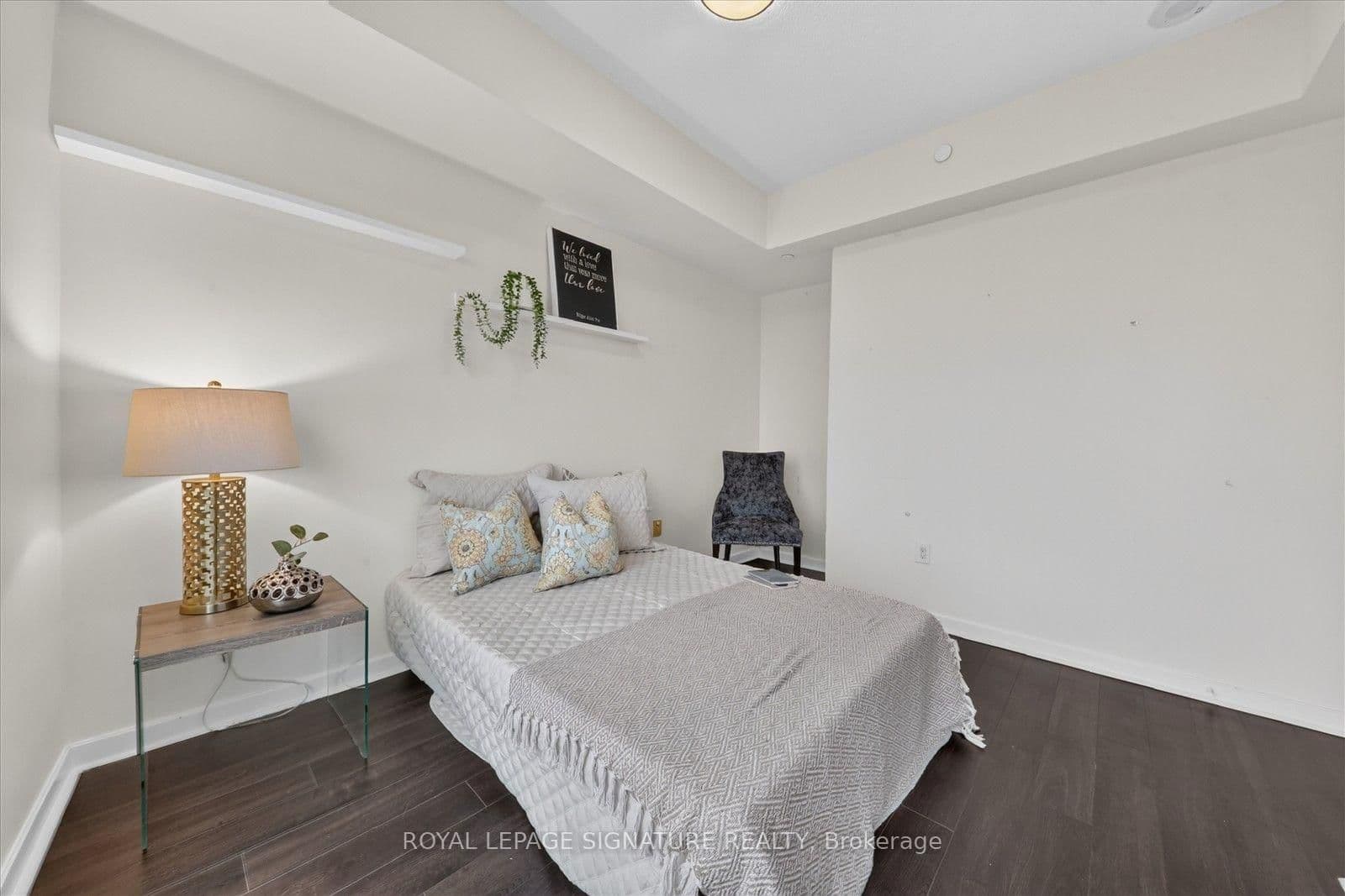 66 Forest Manor Road, Unit 2112 thumbnail 26