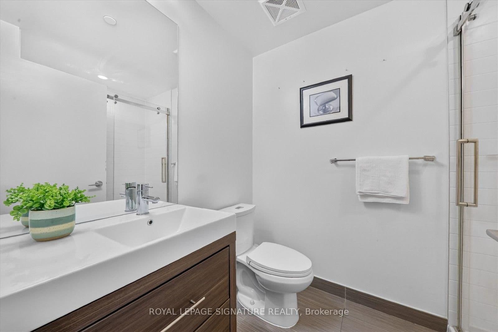66 Forest Manor Road, Unit 2112 thumbnail 27
