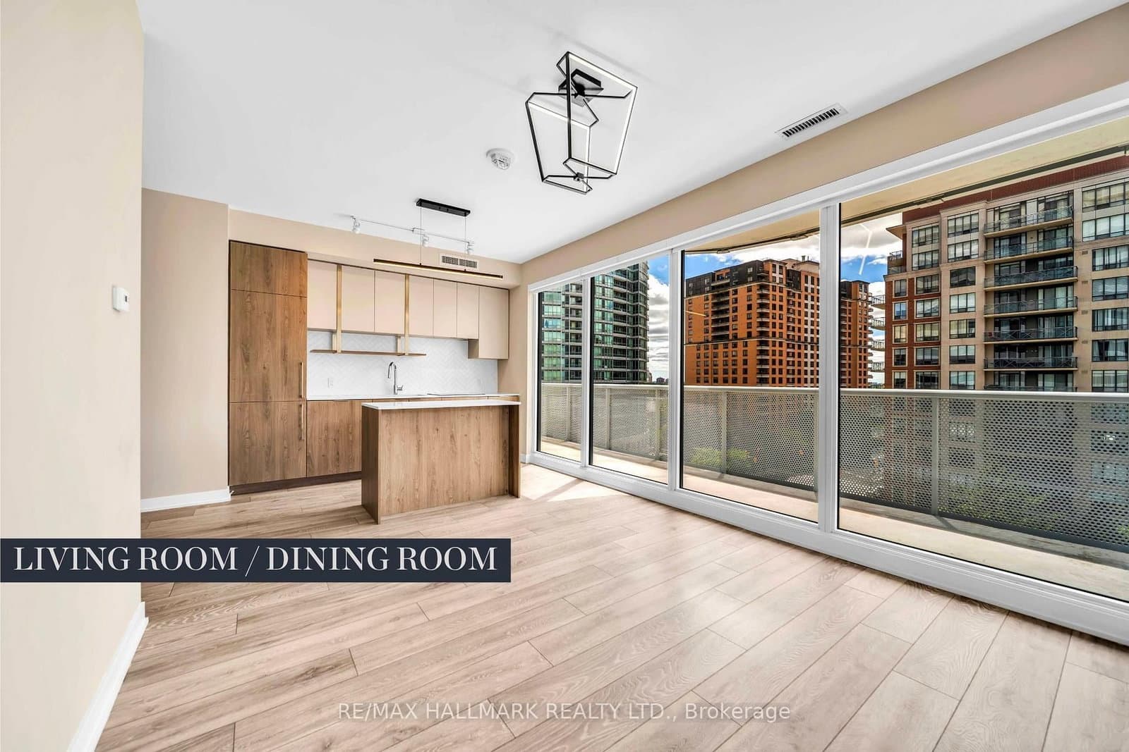 15 Holmes Avenue, Unit 702 thumbnail 12