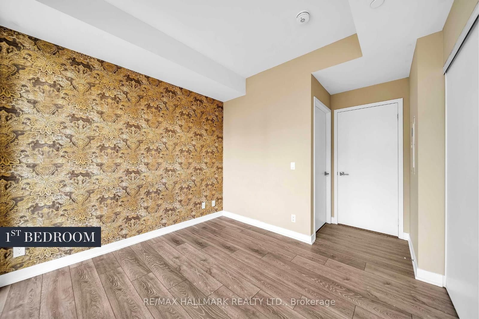 15 Holmes Avenue, Unit 702 thumbnail 20