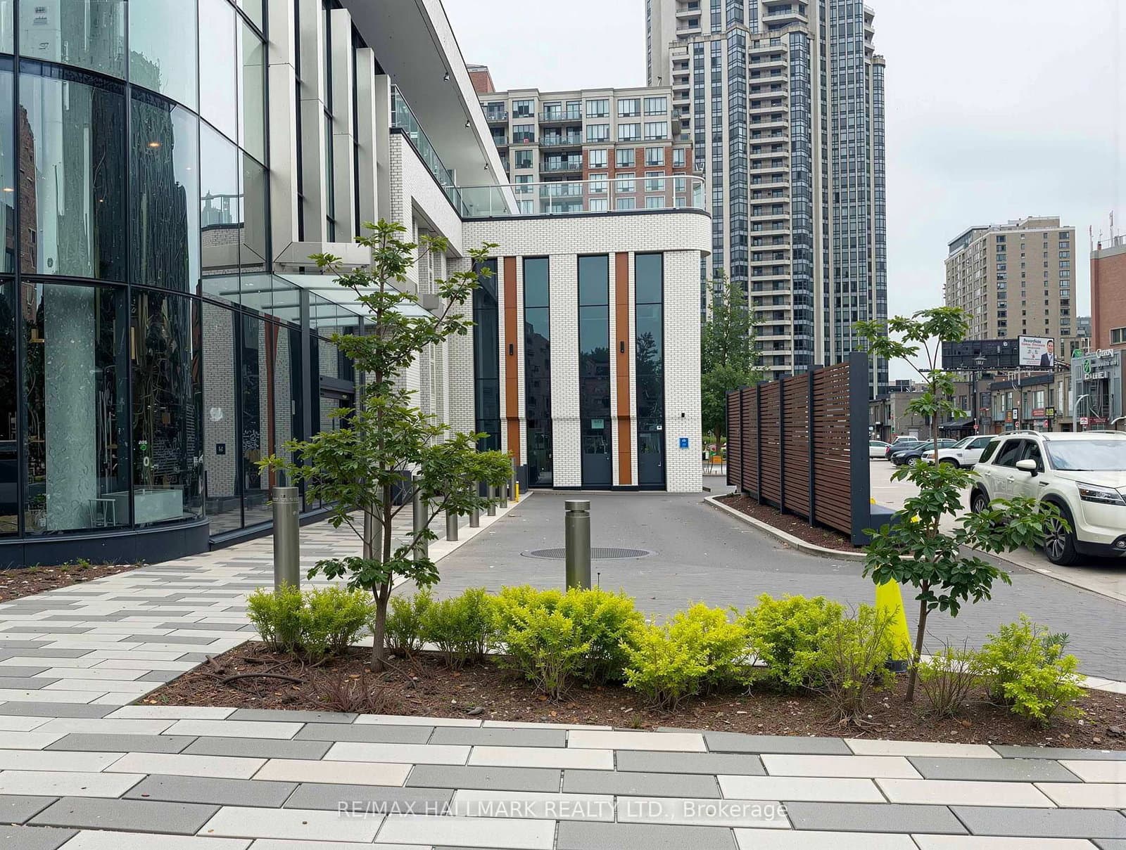 15 Holmes Avenue, Unit 702 thumbnail 34